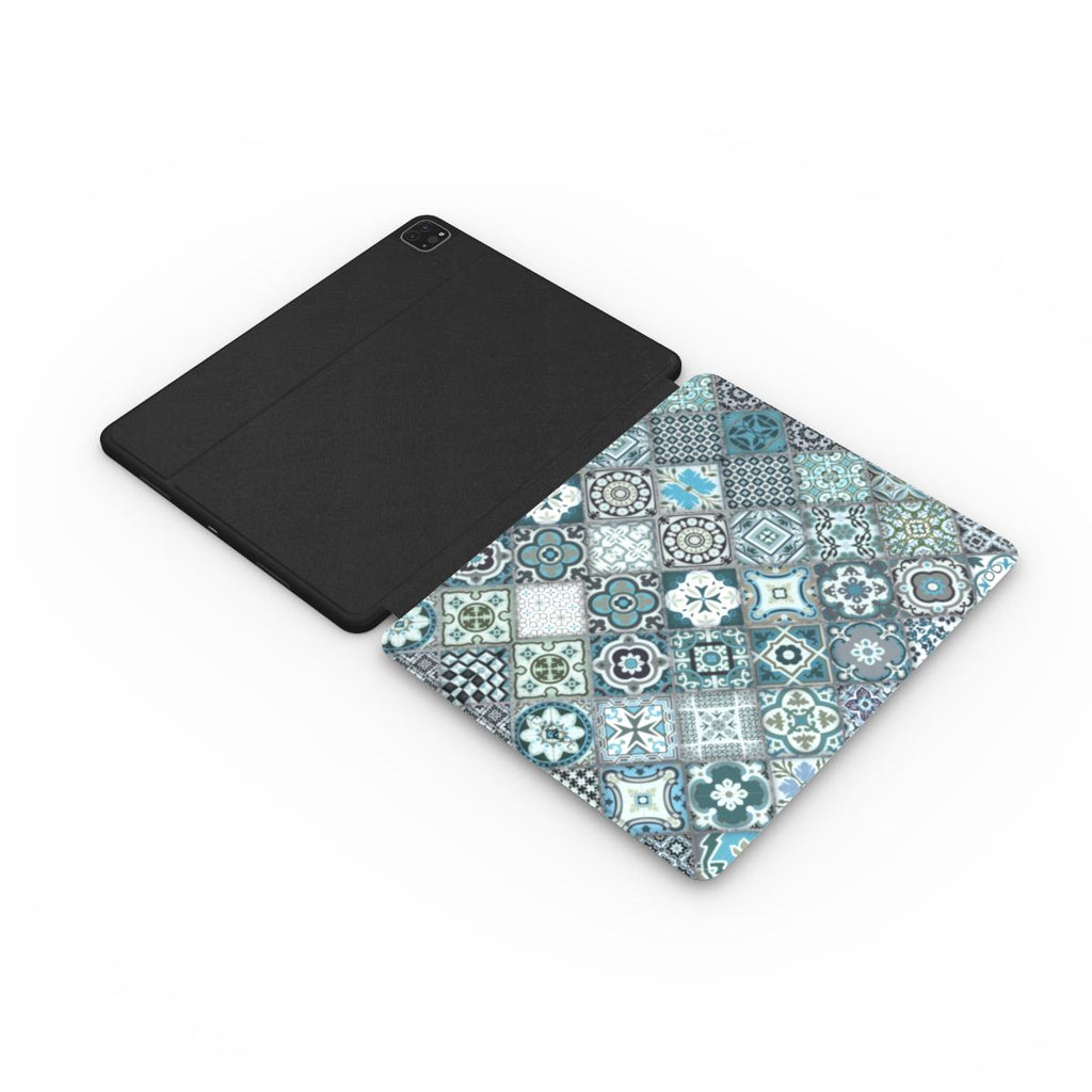 Aqua I iPad Case