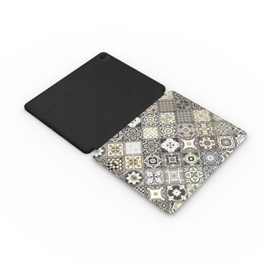 Maison I iPad Case